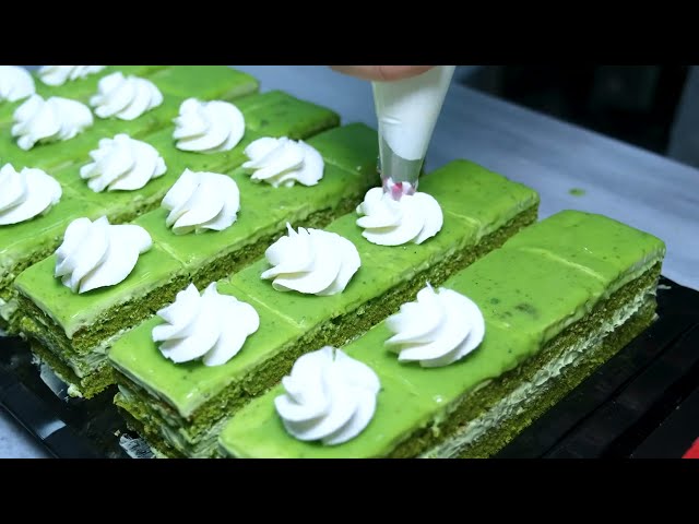 This Bakery Has Everything / Cakes - Tres Leches - Eclairs  | Turkish Street Foods