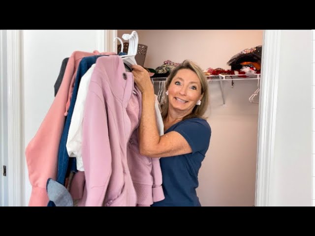 Simple Hacks for Rotating Your Closet