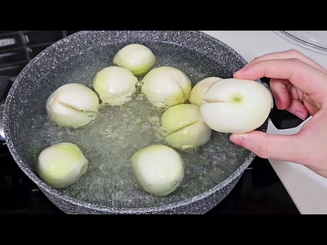 Put Onions in Boiling Water - Dinner is Ready