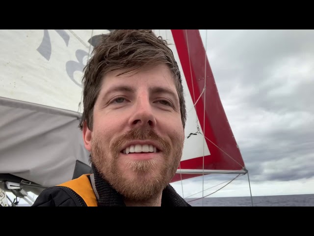 Solo sailing Los Angeles to Hawaii on 23ft boat