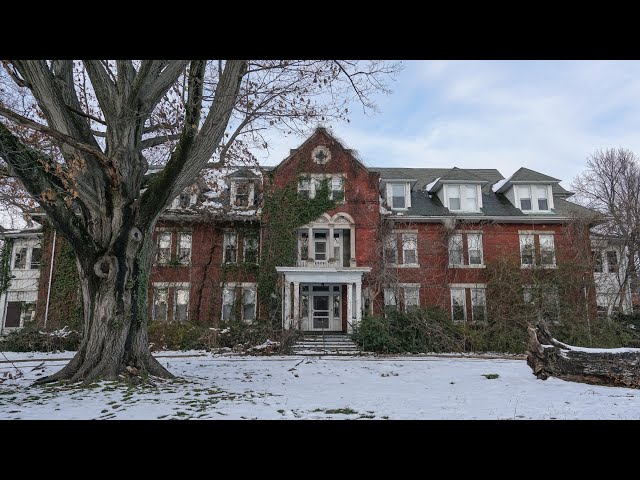Exploring a Creepy Abandoned Retirement Home - Former Asylum (everything left)