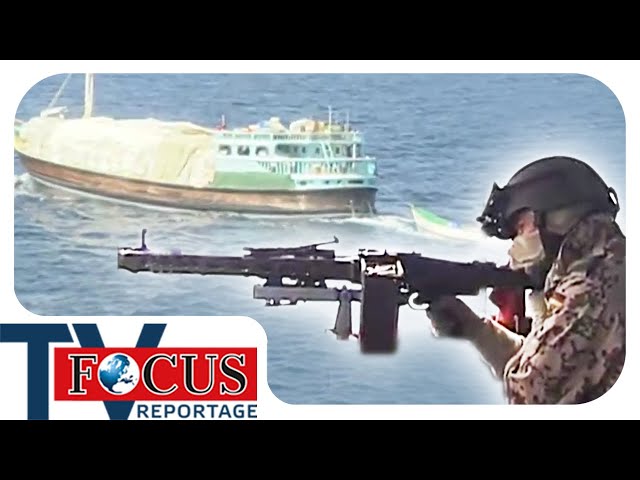 Terrorbekämpfung im Land der Piraten - Unterwegs mit der deutschen Marine | Focus TV Reportage
