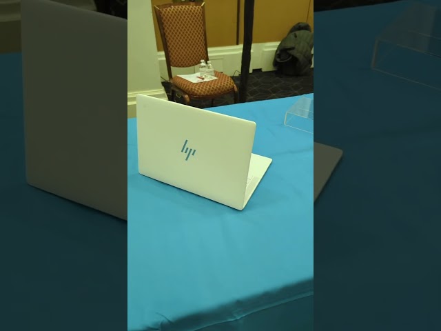 First Look! HP Dragonfly Pro Chromebook at CES 2023