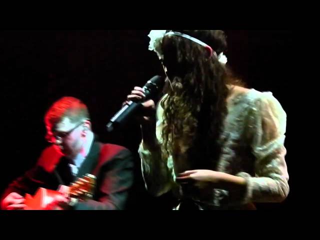 Eliza Doolittle - Rollerblades live Manchester Apollo 31-10-10