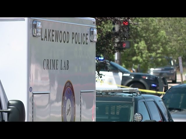 Lakewood police shot, kill suspect in carjacking, pursuit
