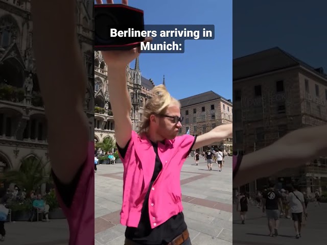 Berliners arriving in Munich: