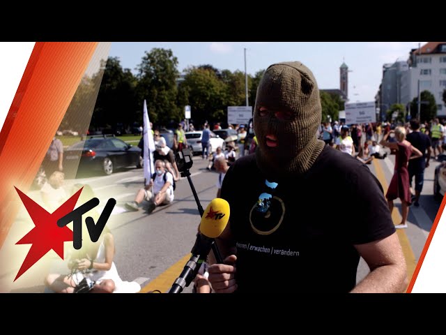 Auf der „Querdenker-Demo“ unterwegs: Was bewegt die Corona-Demonstranten? | stern TV