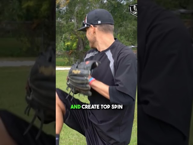 🤮 How To Throw a Nassssty Curveball ⚾️