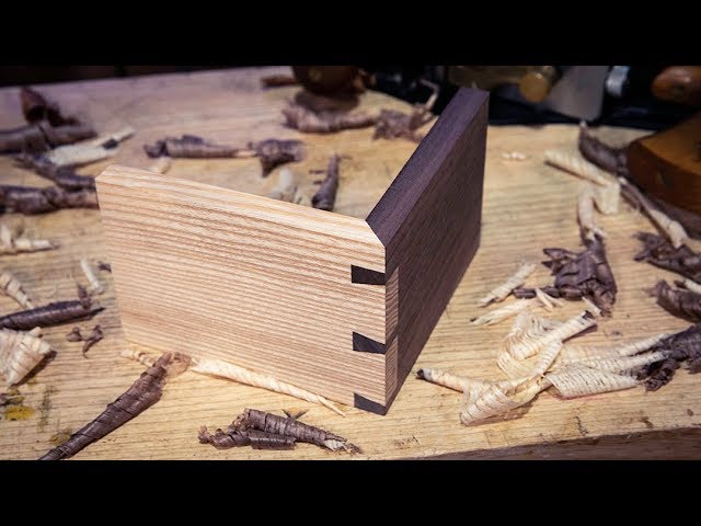 How to Cut a MITRED DOVETAIL Joint