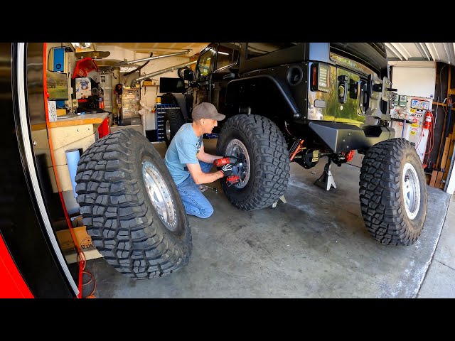 How To Rotate JEEP Tires Including Spare for Max Mileage on 4x4 Truck SUV Overland