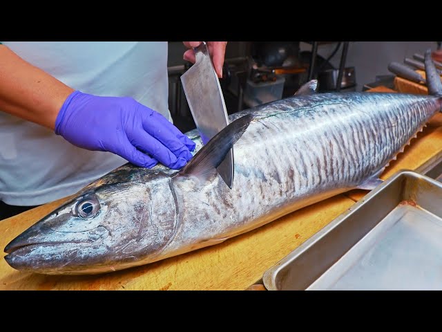 Amazing ！Huge Seer Fish Cutting Skills, Unique Seer Fish Sashimi In Port / 最肥美！土魠魚切割技能, 獨特土魠生魚片-台灣美食