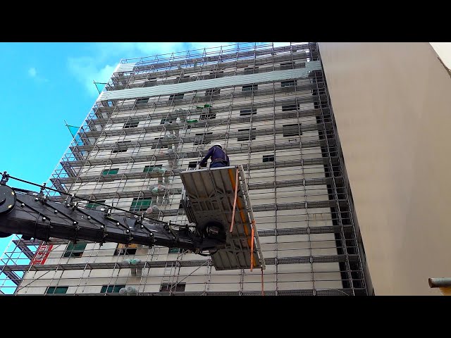Process of Dismantling Very Big Building. Excellent Korean Structure Demolition Technicians